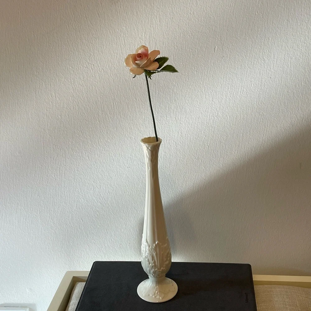 Lenox China Florentine Collection Bud Vase